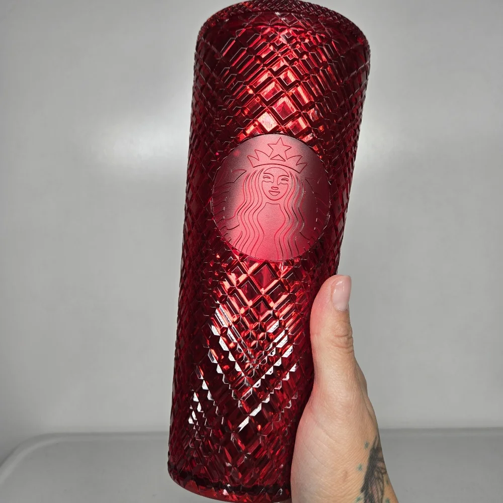 Starbucks Tumbler Red Winter Holiday 2021‎ Venti Jeweled Cold Cup 24oz Cup New